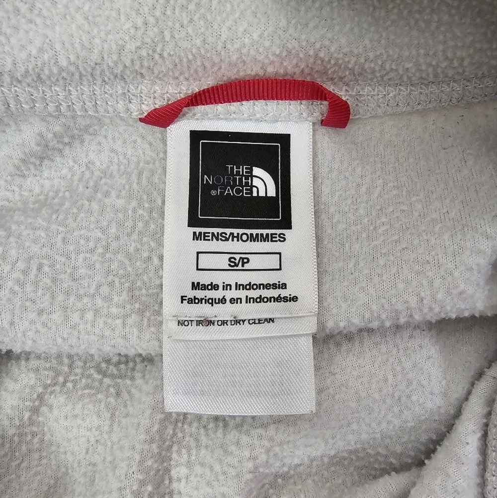 The North Face Men's White Quarter Zip Fleece Pullover Red Trim Size Small